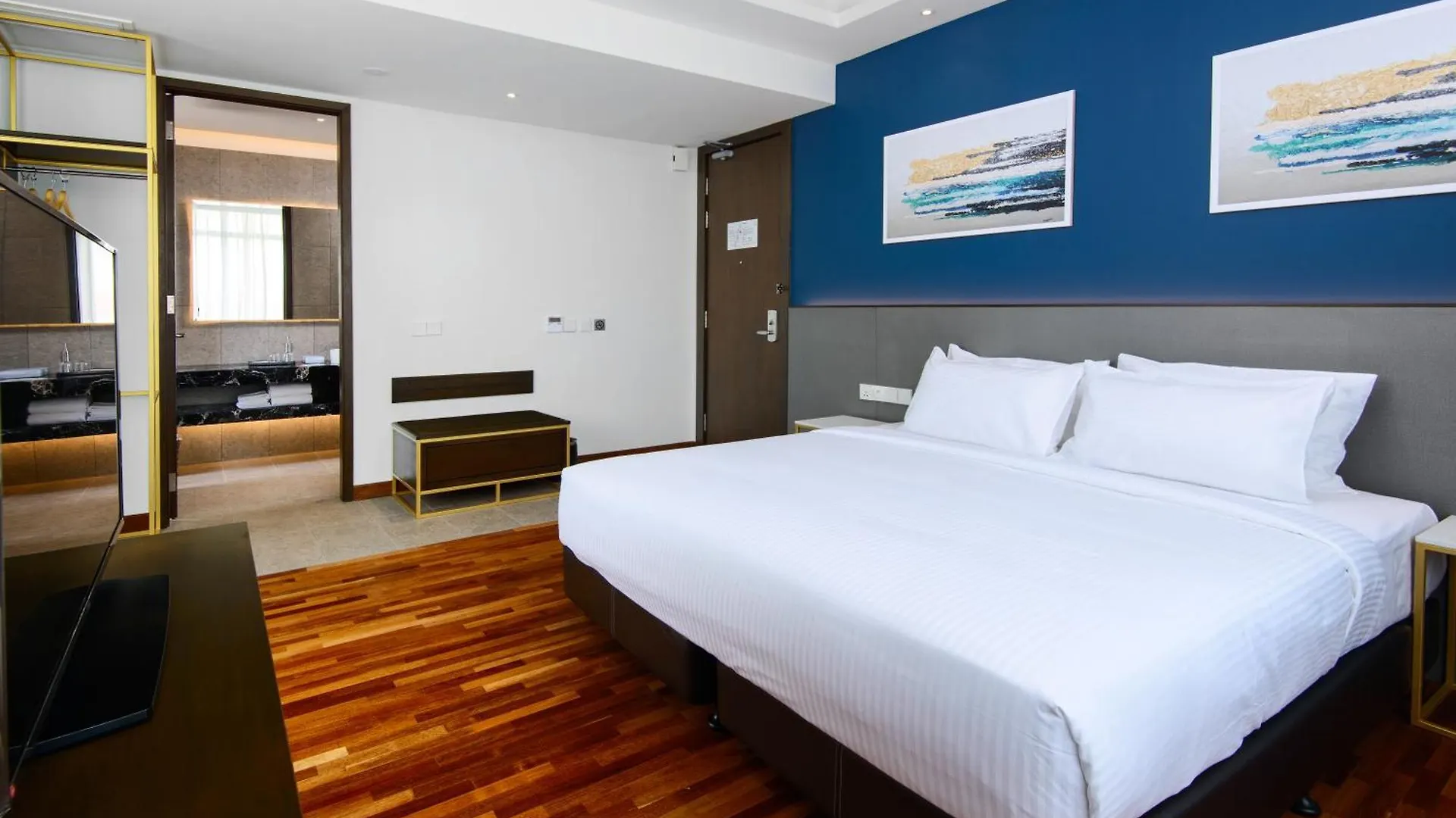 Savv Hotel George Town