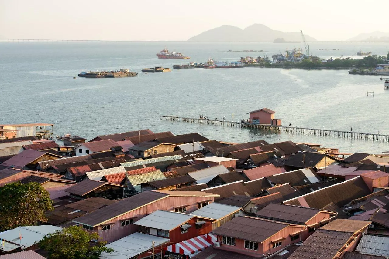 Savv Hotel George Town 3*,